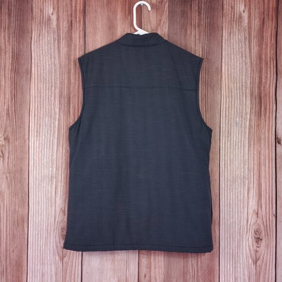 Travis Mathew Golf Vest Mens Size Medium Microplaid Full Zip Gray 1MU365 - Picture 2 of 16